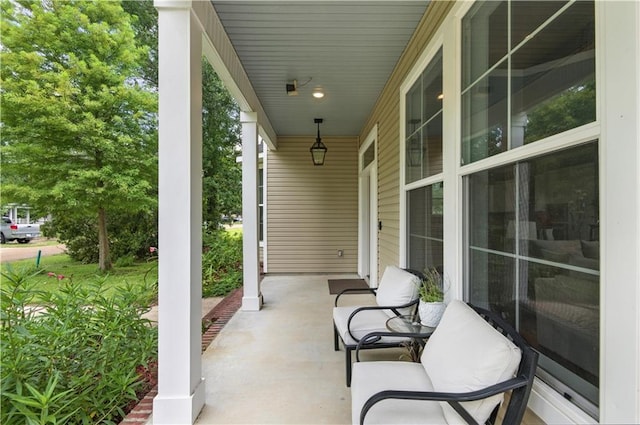 633 Ramon St, Mandeville, LA 70448 - photo 2