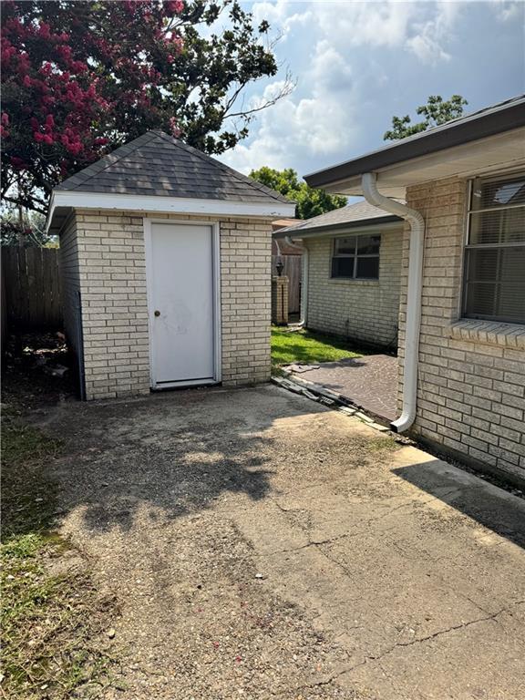5041 Burke Dr, Metairie, LA 70003 - photo 16