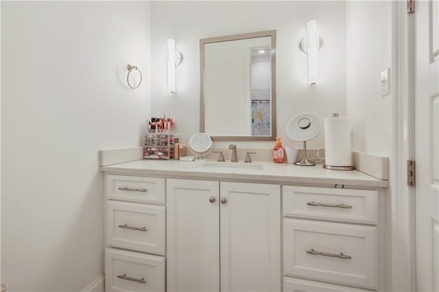 128 Juniper Ct, Mandeville, LA 70471 - bathroom with vanity