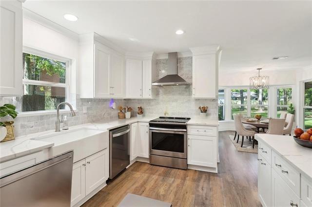 524 Heavens Dr, Mandeville, LA 70471 - photo 12