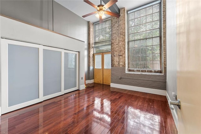 920 Poeyfarre St Unit 161, New Orleans, LA 70131 - unfurnished sunroom featuring vaulted ceiling