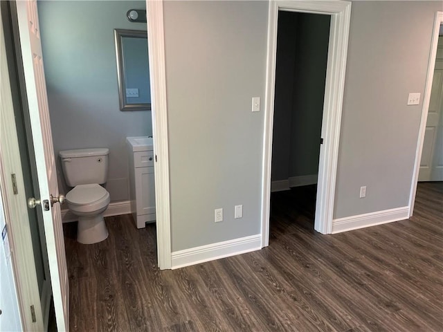 176 Meadowmoss Dr, Slidell, LA 70458 - bathroom featuring wood finished floors and baseboards