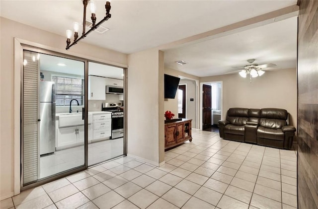 913 Harmony St, New Orleans, LA 70115 - photo 4