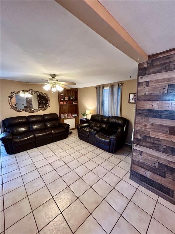 913 Harmony St, New Orleans, LA 70115 - photo 5