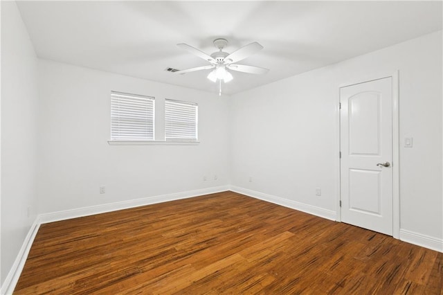 9962 E Wheaton Cir, New Orleans, LA 70127 - empty room with wood finished floors and a ceiling fan