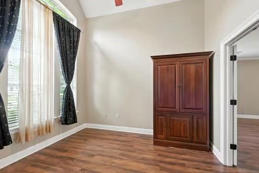 110 Woodchase Dr, Belle Chasse, LA 70037 - foyer entrance with wood finished floors, lofted ceiling, and a ceiling fan