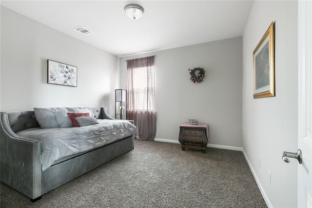 5681 Oakworth St, Slidell, LA 70461 - carpeted bedroom with baseboards