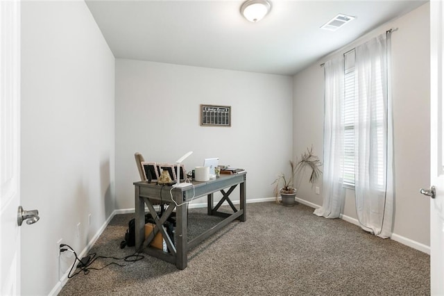 5681 Oakworth St, Slidell, LA 70461 - office space with carpet and baseboards