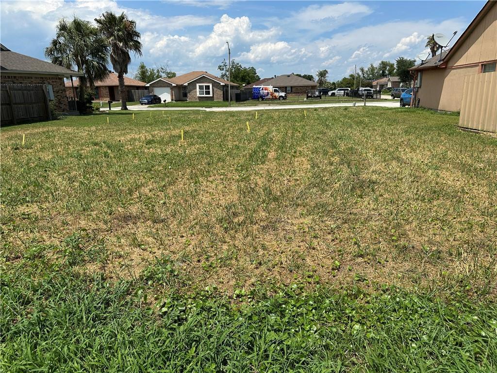 7512 Expedition Dr, New Orleans, LA 70129 - photo 2