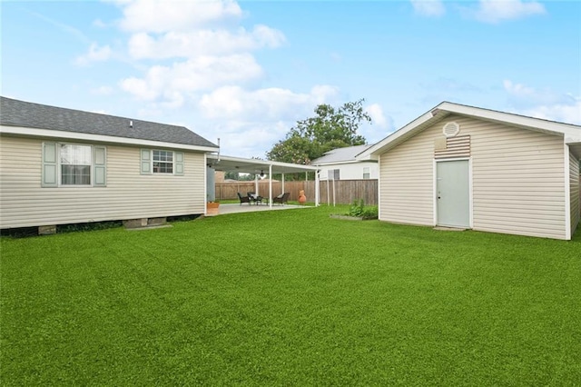 143 Vans Ln, Destrehan, LA 70047 - view of yard featuring a patio