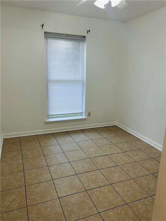 2928 Lorraine Ct, Marrero, LA 70072 - photo 11