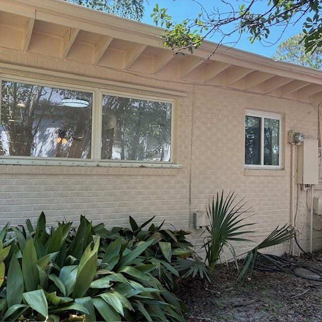 29 Snipe St, New Orleans, LA 70124 - view of side of home with brick siding