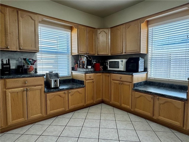8441 Patricia St, Chalmette, LA 70043 - photo 12