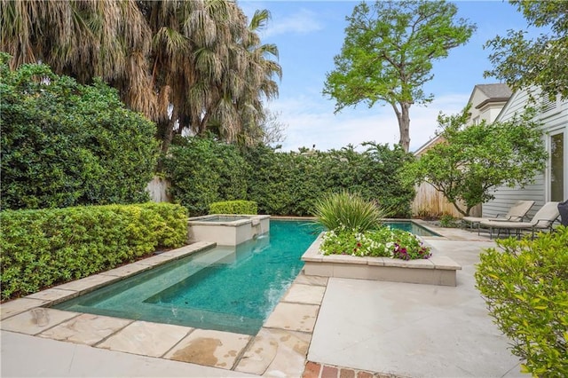 450 Fairway Dr, New Orleans, LA 70124 - view of swimming pool featuring a patio and a pool with connected hot tub