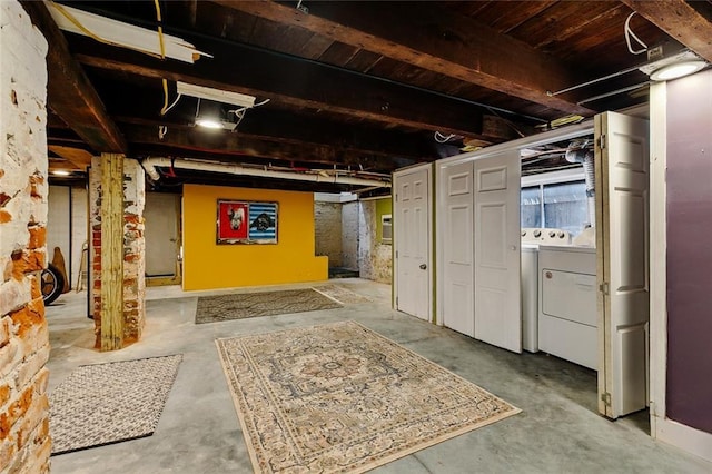 1421 Kentucky St, New Orleans, LA 70117 - basement featuring washer and clothes dryer