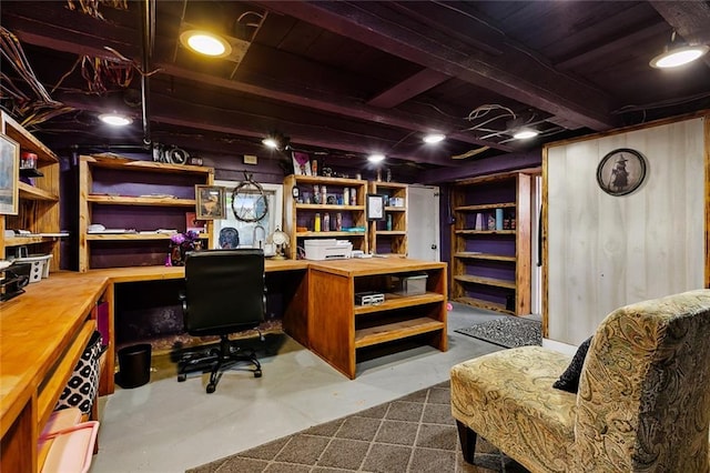 1421 Kentucky St, New Orleans, LA 70117 - home office with concrete flooring