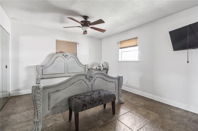 624 Taylorbrook St, Gretna, LA 70053 - bedroom featuring a textured ceiling and ceiling fan