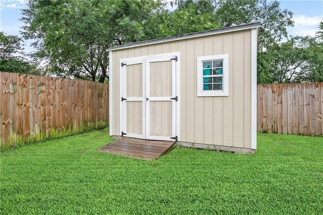 1927 Wyndemere Dr, Slidell, LA 70461 - view of shed featuring a fenced backyard