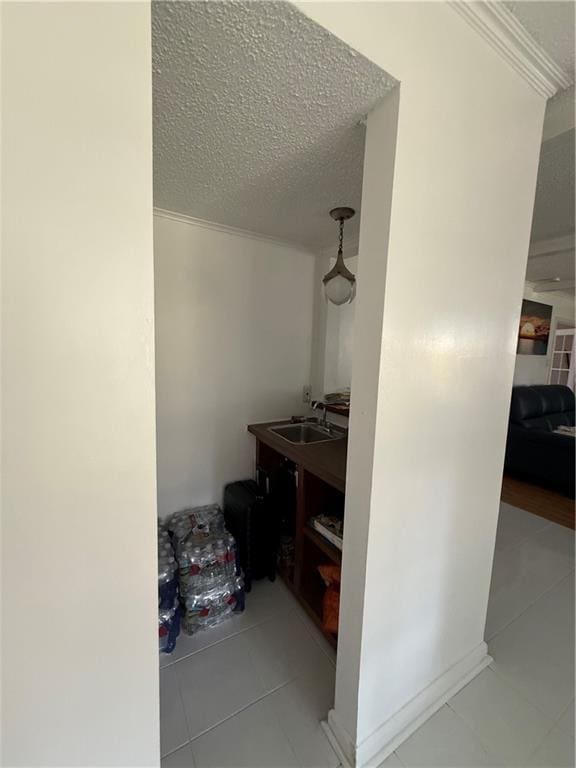 3757 Mimosa Ct, New Orleans, LA 70131 - storage with a sink