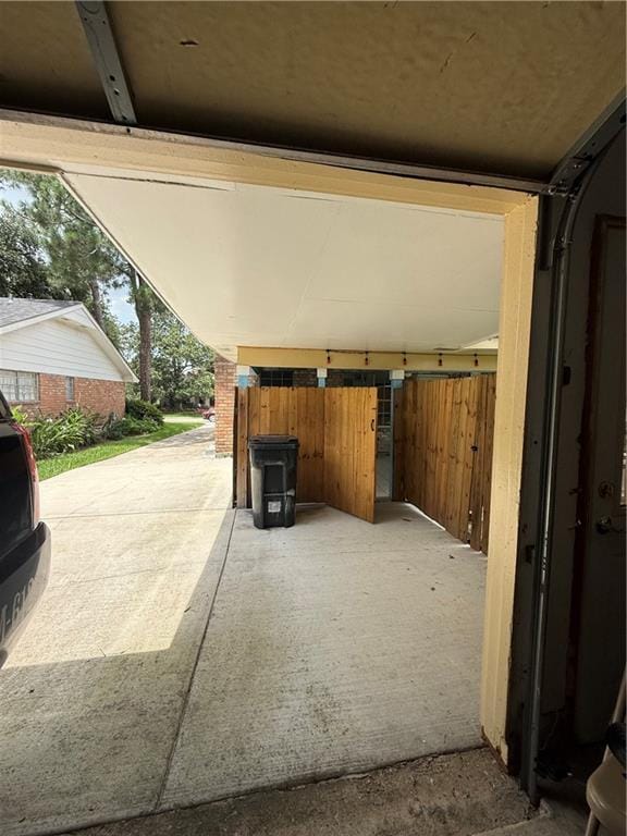 3757 Mimosa Ct, New Orleans, LA 70131 - view of garage
