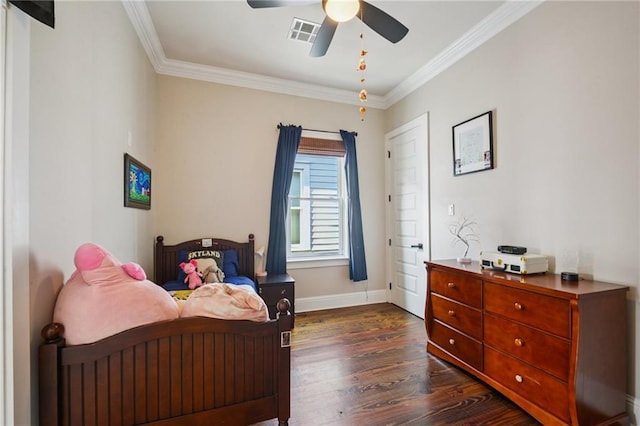 819 Franklin Ave, New Orleans, LA 70117 - bedroom featuring dark wood-style flooring, ornamental molding, and ceiling fan