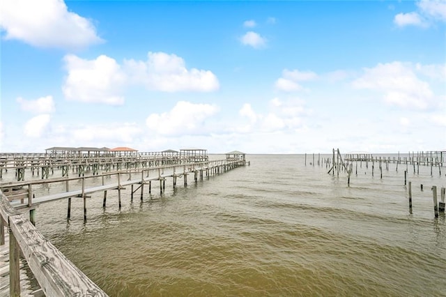 271 Lakeview Dr, Slidell, LA 70458 - dock with a water view