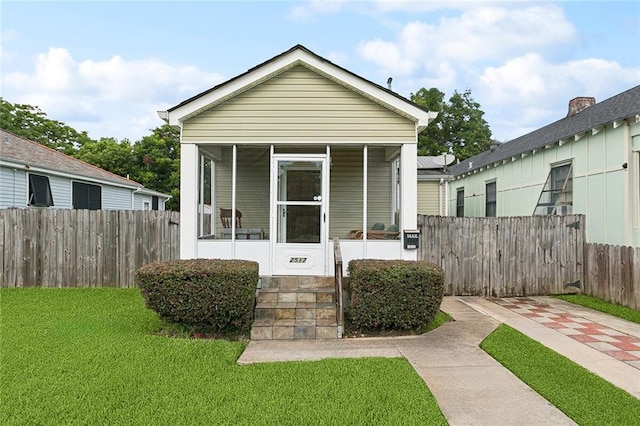 2517 Myrtle St, New Orleans, LA 70122 - view of shotgun-style home