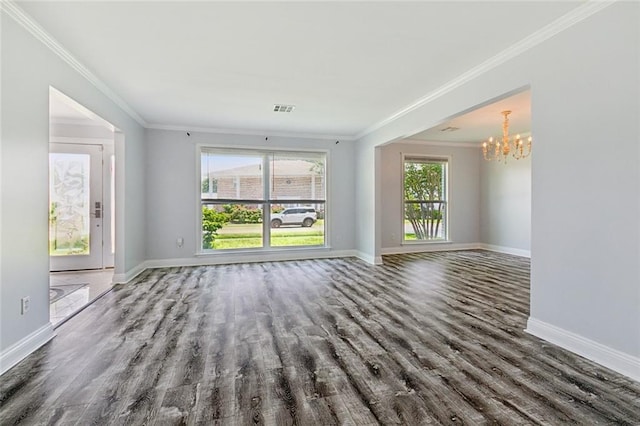 4400 Cleveland Pl, Metairie, LA 70003 - unfurnished living room with a chandelier, wood finished floors, and crown molding