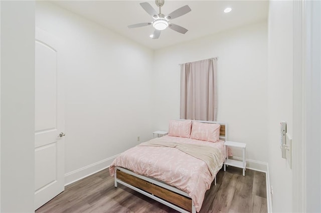 8532 Regiment Dr, Chalmette, LA 70043 - bedroom featuring wood finished floors, recessed lighting, and ceiling fan