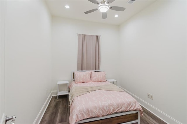 8532 Regiment Dr, Chalmette, LA 70043 - bedroom featuring wood finished floors, recessed lighting, and ceiling fan
