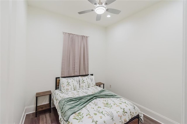 8532 Regiment Dr, Chalmette, LA 70043 - bedroom featuring wood finished floors, ceiling fan, and recessed lighting