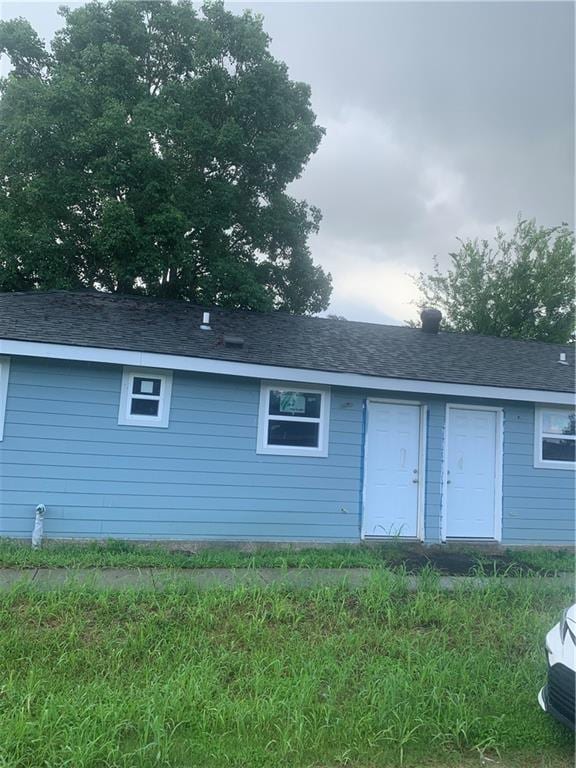 184143 Gordon St, New Orleans, LA 70117 - view of side of home