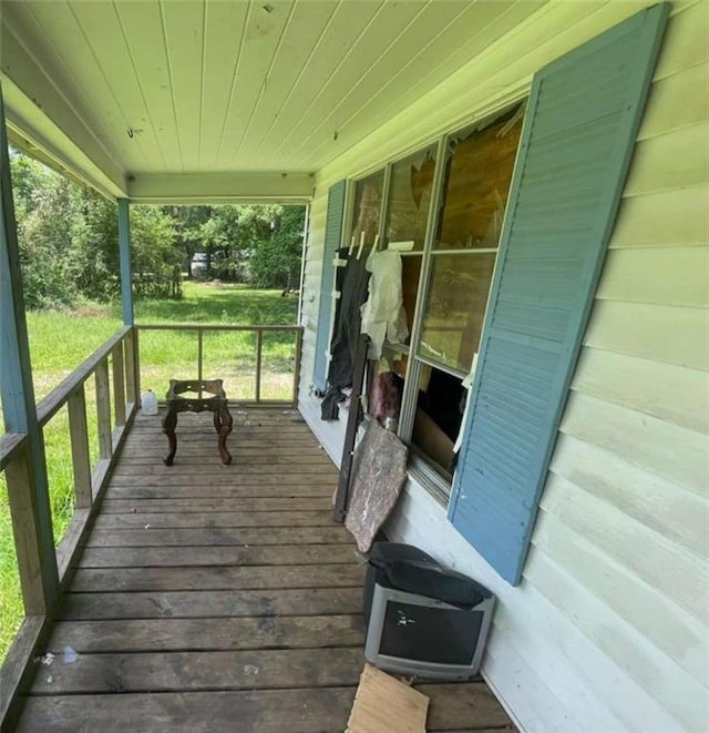 24180 Joe May Rd, Denham Springs, LA 70726 - view of wooden deck