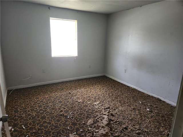 4440 Werner Dr, New Orleans, LA 70126 - unfurnished room featuring baseboards