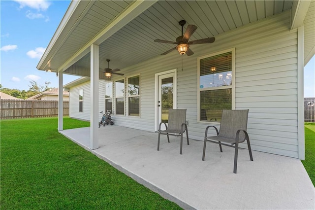42333 Jasper Ln, Ponchatoula, LA 70454 - view of patio / terrace featuring a ceiling fan
