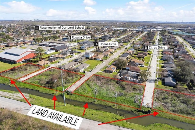 4950 Citrus Dr, New Orleans, LA 70127