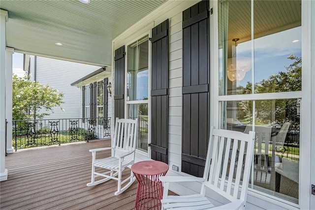 6818 Louisville St, New Orleans, LA 70124 - view of porch