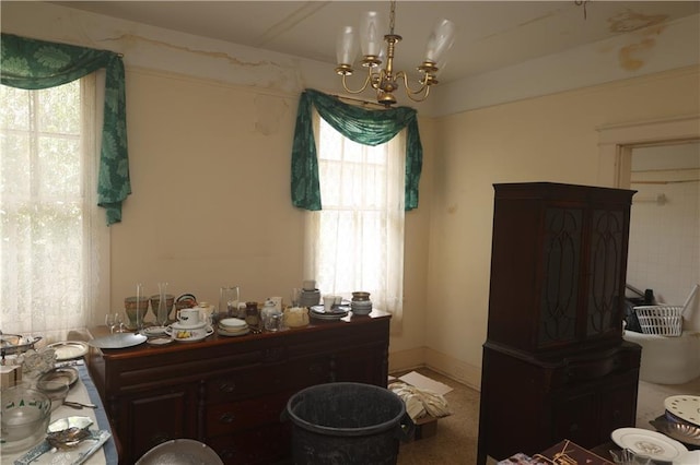 5326 Prytania St, New Orleans, LA 70115 - bedroom featuring a chandelier