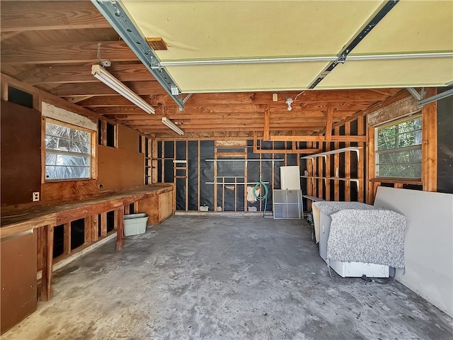 1593 Eastridge Dr, Slidell, LA 70458 - view of garage