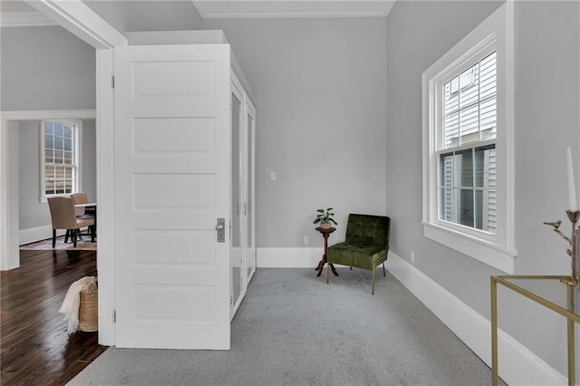 2625 Ursulines Ave, New Orleans, LA 70119 - sitting room featuring ornamental molding