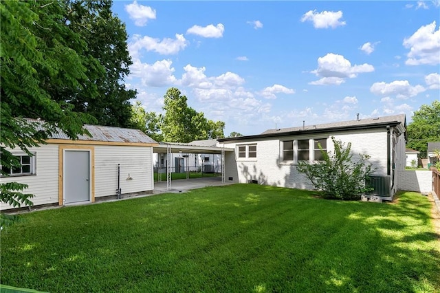 566 Gelpi Ave, Jefferson, LA 70121 - back of house with an outdoor structure