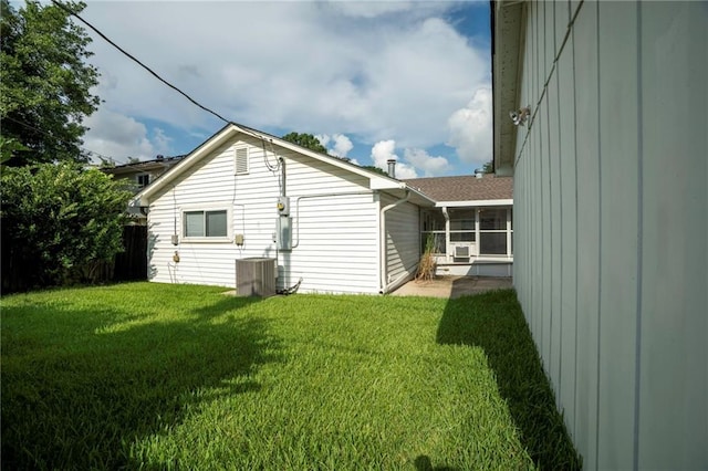 2018 Saint Nick Dr, New Orleans, LA 70131 - back of property featuring a yard and roof with shingles
