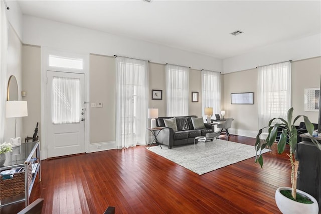 401 Pelican Ave, New Orleans, LA 70114 - living room featuring hardwood / wood-style flooring and plenty of natural light
