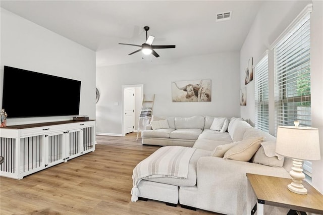 41763 Whisper Woods Rd, Ponchatoula, LA 70454 - living area with a ceiling fan and wood finished floors
