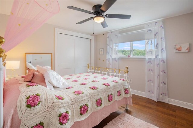 42 Melrose Dr, Destrehan, LA 70047 - bedroom featuring wood finished floors, a closet, and ceiling fan