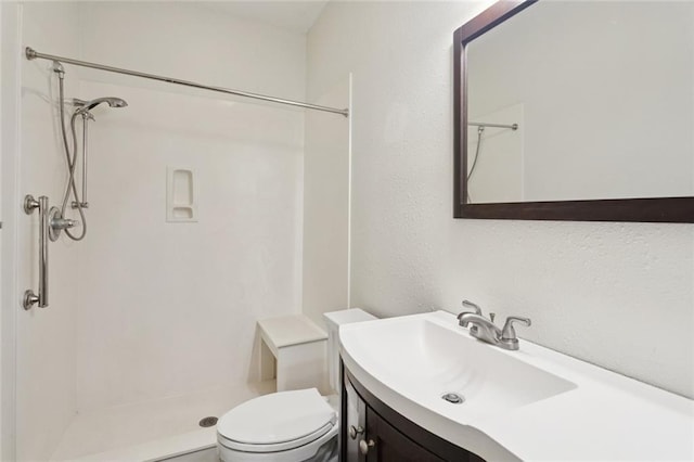 904 W 16th Ave, Covington, LA 70433 - bathroom featuring a shower and vanity