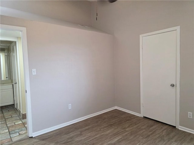 4829 Wabash St Unit 307, Metairie, LA 70001 - spare room with wood finished floors and a ceiling fan