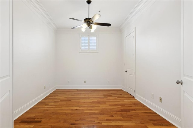 8416 Oak St Unit K, New Orleans, LA 70118 - unfurnished room featuring crown molding, ceiling fan, and light wood-style flooring