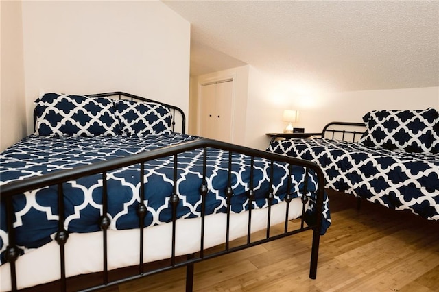 152729 Dumaine St, New Orleans, LA 70116 - bedroom featuring wood finished floors