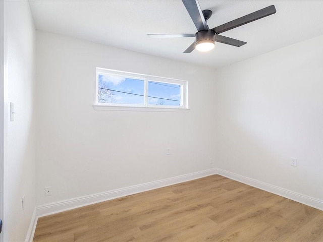 1340 Nursery Pl, Metairie, LA 70005 - spare room featuring light wood-style floors and a ceiling fan